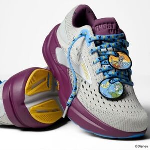 Brooks Run Disney Wine & Dine Shoes Epcot M8.5 W10